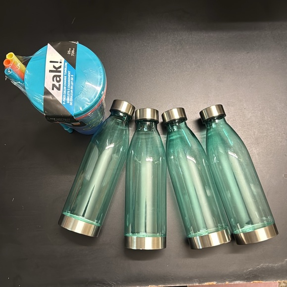 zak! Other - Tumbler & Water Bottle Bundle